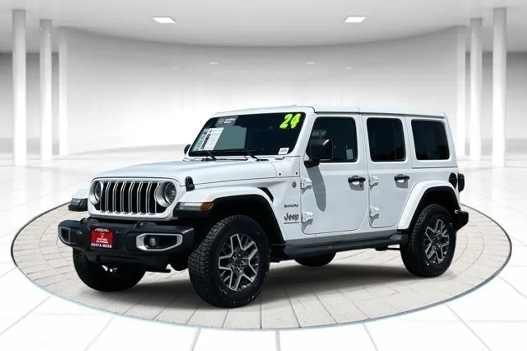 2024 Jeep Wrangler Sahara photo 1