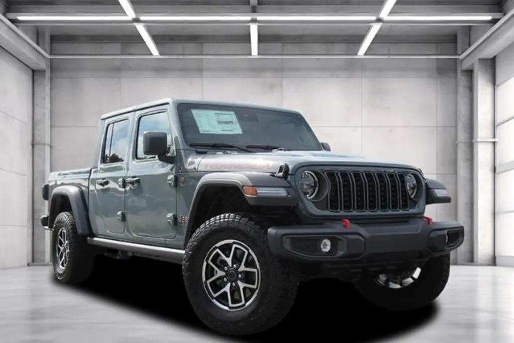 2025 Jeep Gladiator Rubicon photo 1