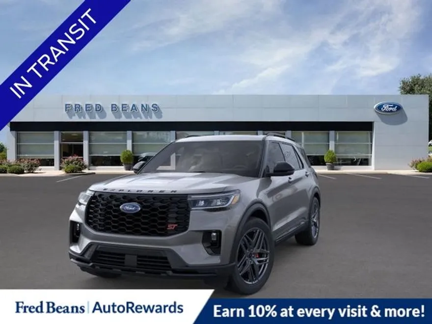 2025 Ford Explorer ST photo 1