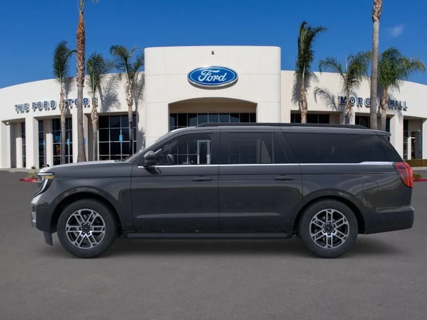 2025 Ford Expedition MAX photo 1