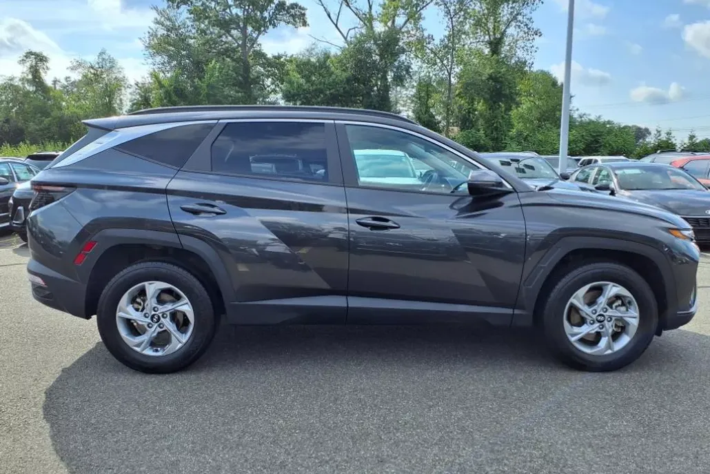 2023 Hyundai Tucson SEL photo 1