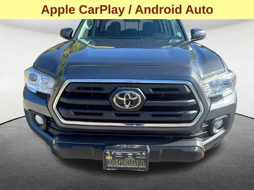 2019 Toyota Tacoma SR5 photo 1