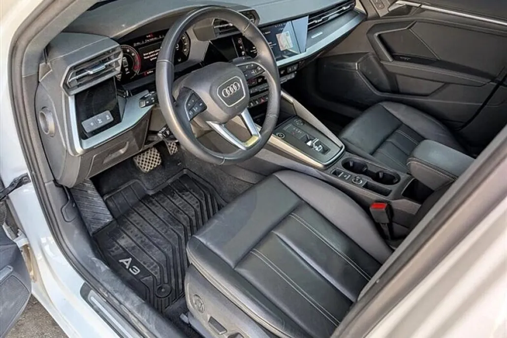 2022 Audi A3 Quattro Prestige 40 photo 1