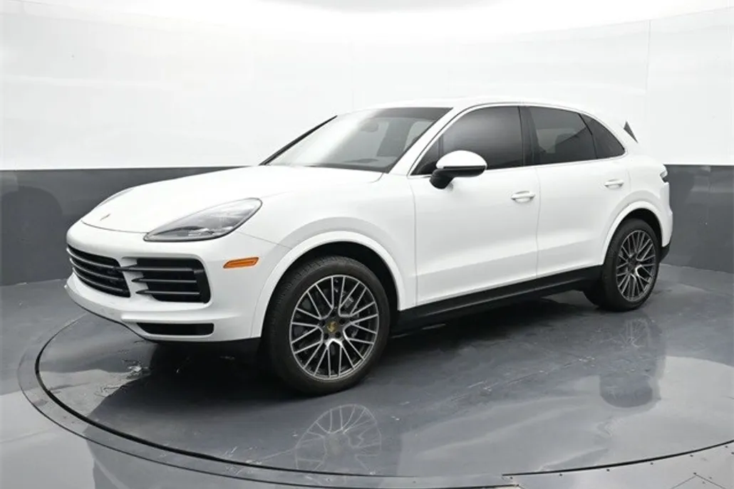 2021 Porsche Cayenne Base photo 1