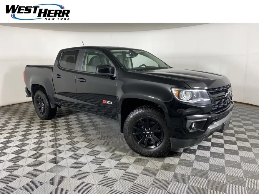 2022 Chevrolet Colorado Z71 photo 1
