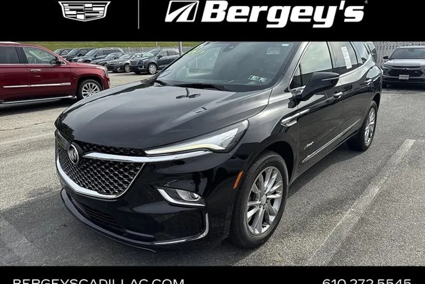 2022 Buick Enclave Avenir photo 1
