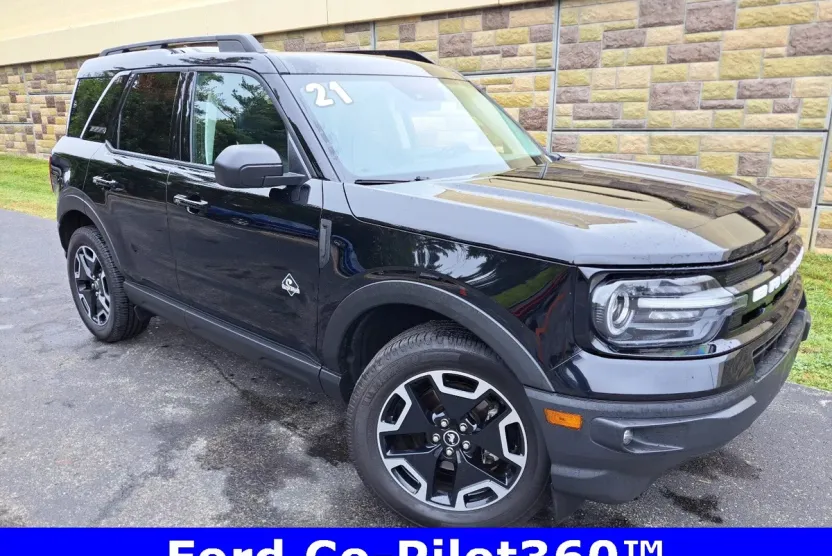2021 Ford Bronco Sport Outer Banks photo 1