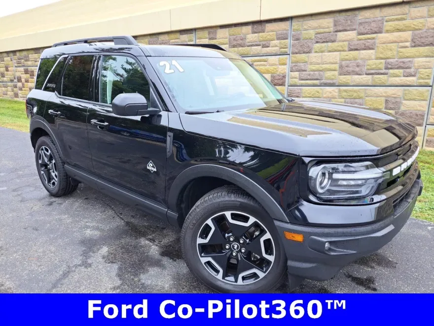 2021 Ford Bronco Sport Outer Banks photo 1