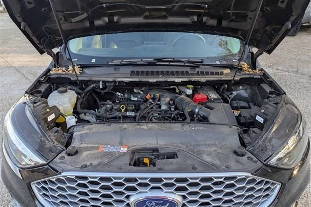 2024 Ford Edge SEL photo 1