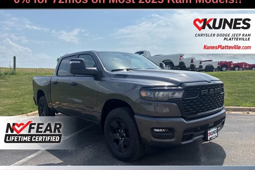 2025 Ram 1500 Tradesman photo 1