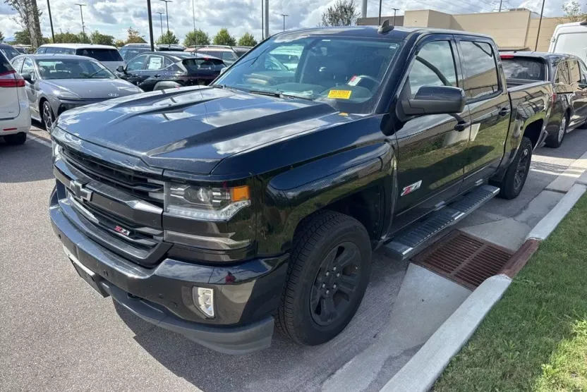 2016 Chevrolet Silverado 1500 LTZ photo 1