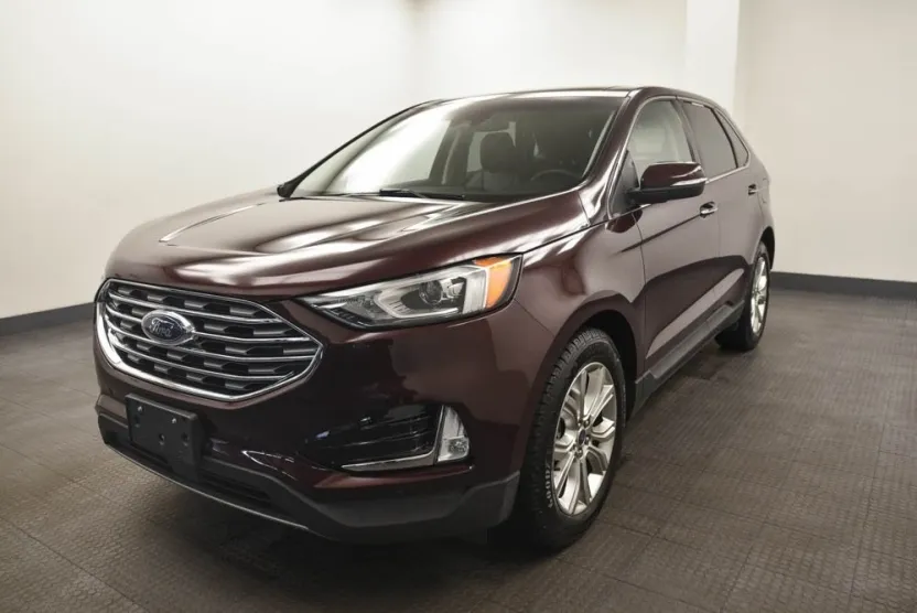 2020 Ford Edge Titanium photo 1