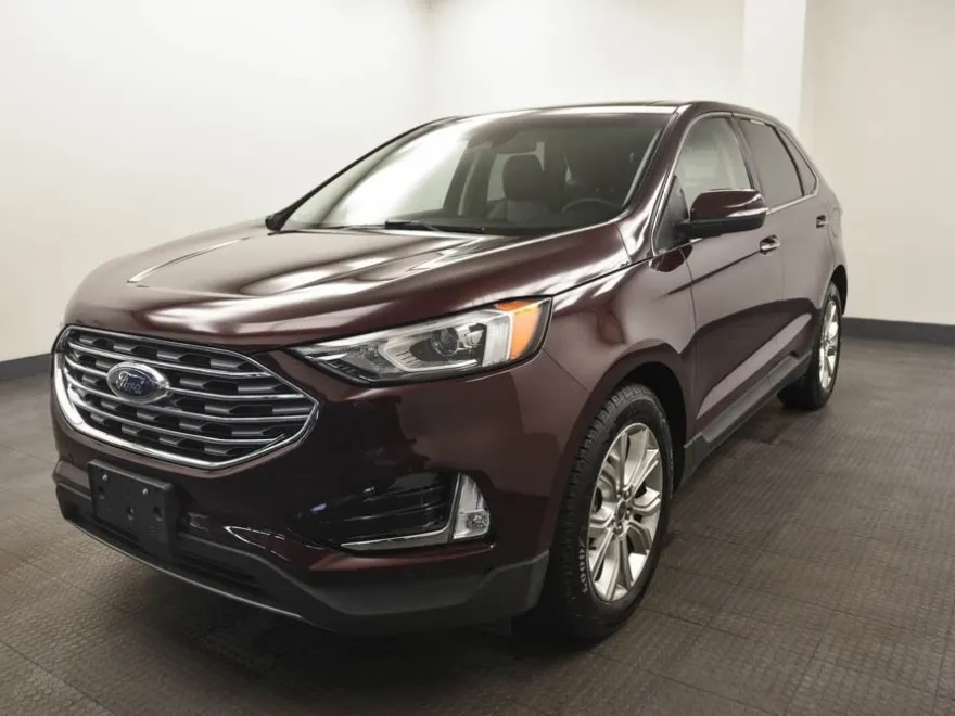 2020 Ford Edge Titanium photo 1