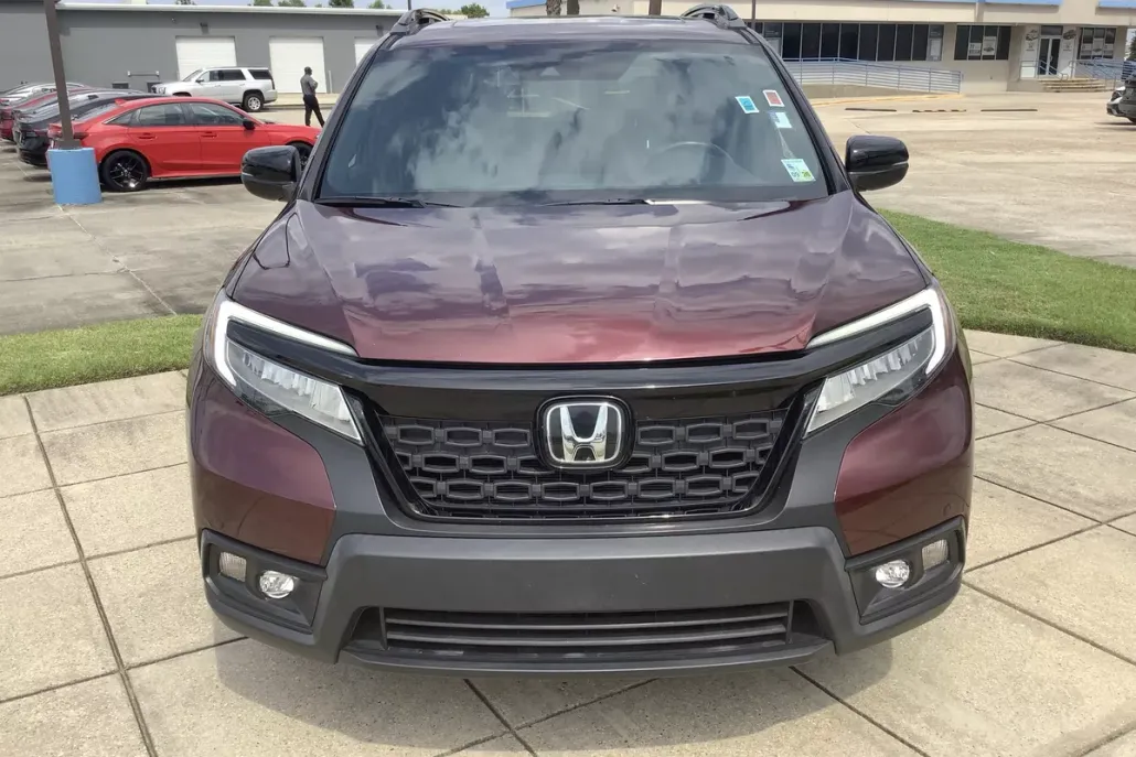 2021 Honda Passport Touring photo 1