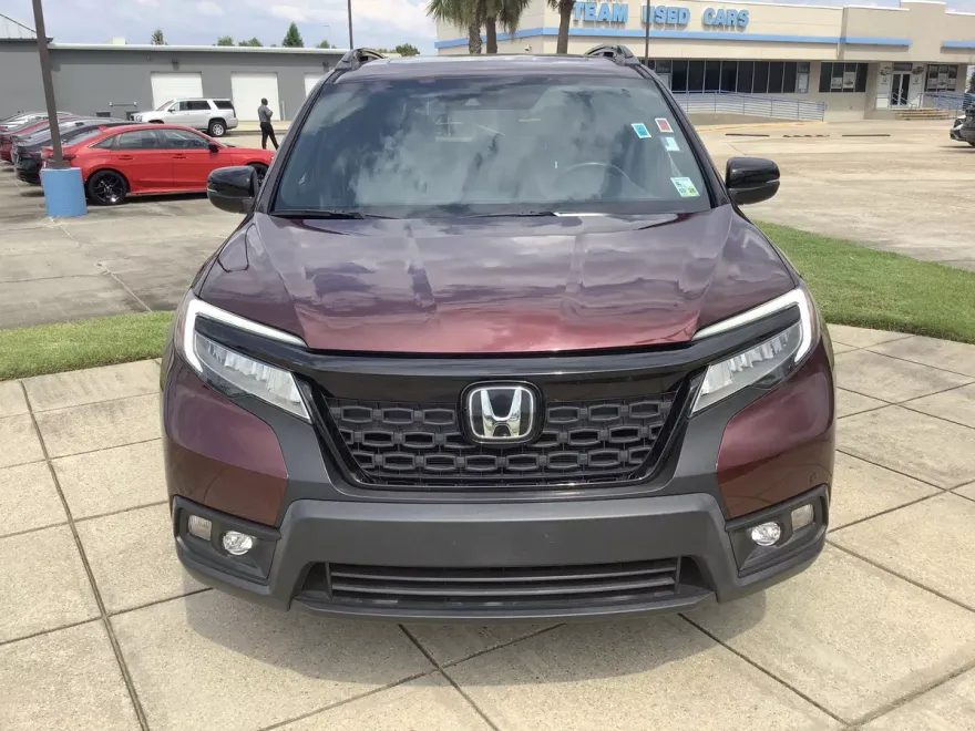2021 Honda Passport Touring photo 1