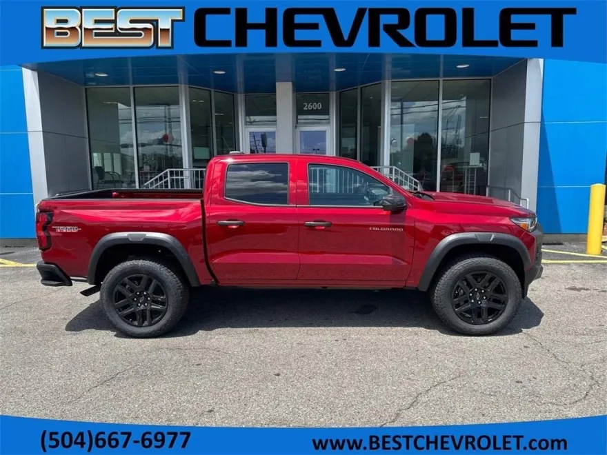 2025 Chevrolet Colorado Trail Boss photo 1