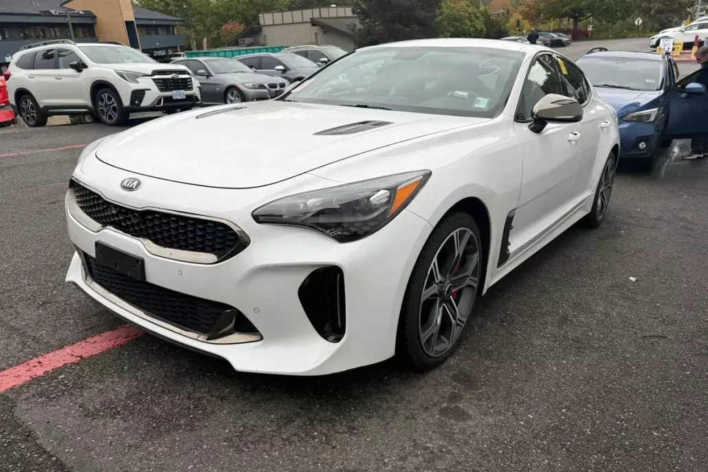 2018 Kia Stinger GT photo 1
