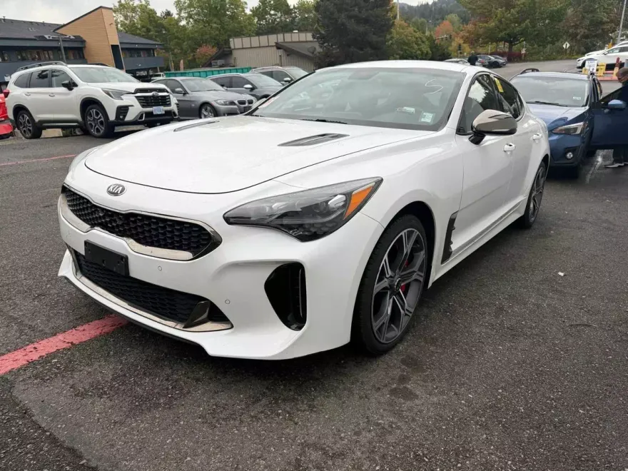 2018 Kia Stinger GT photo 1