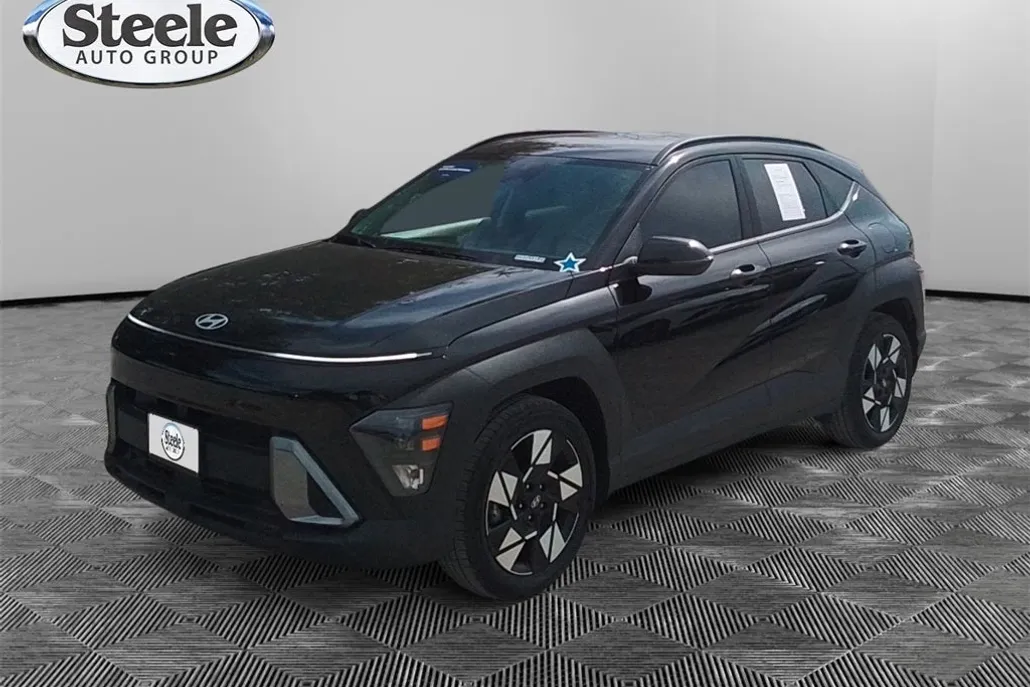 2025 Hyundai Kona SEL photo 1