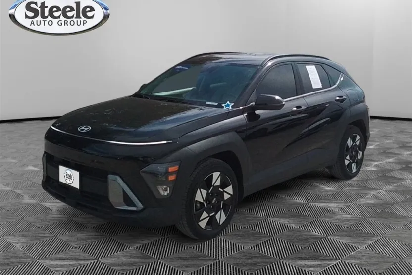 2025 Hyundai Kona SEL photo 1