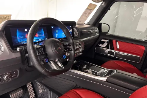 2025 Mercedes Benz G AMG 63 photo 3