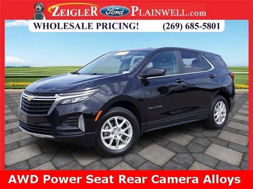 2023 Chevrolet Equinox LT photo 1