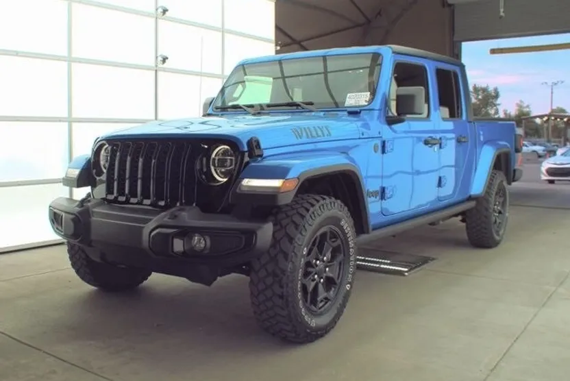 2022 Jeep Gladiator Willys photo 1