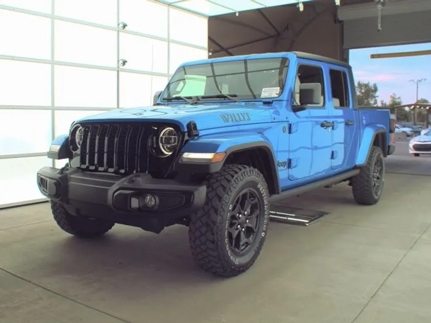 2022 Jeep Gladiator Willys photo 1