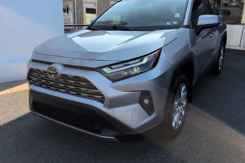 2024 Toyota RAV4 Limited photo 1