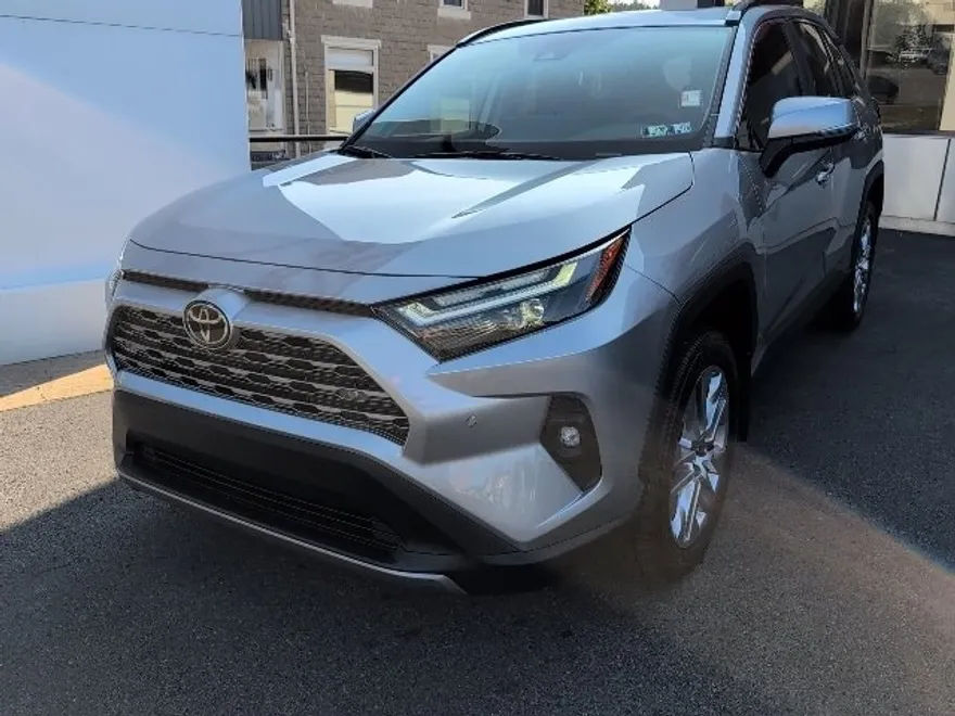 2024 Toyota RAV4 Limited photo 1