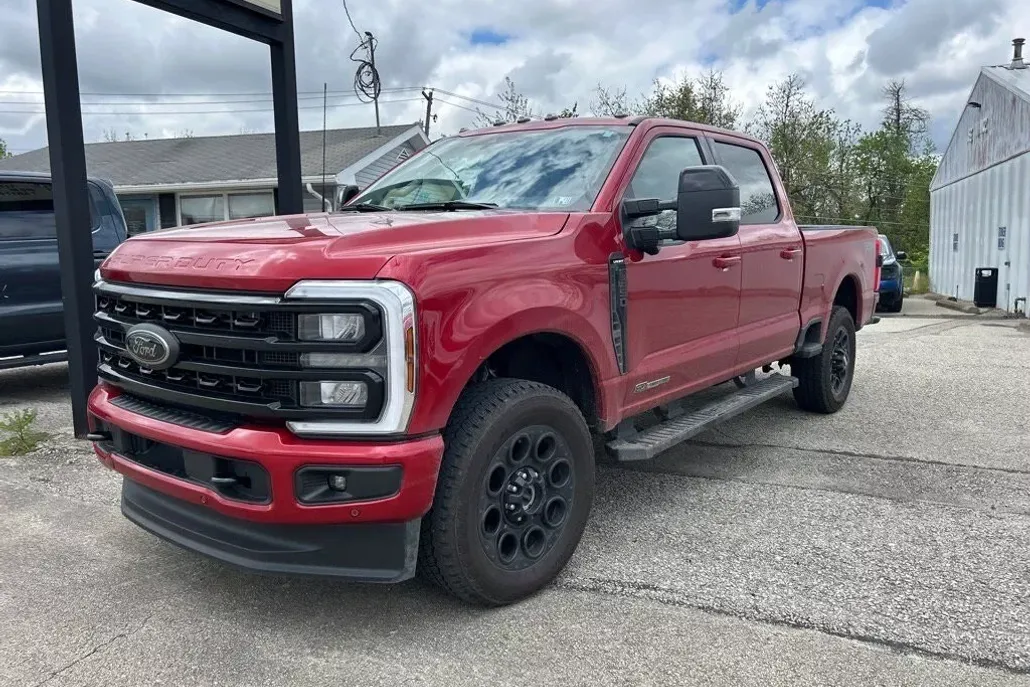 2024 Ford F-350 photo 1