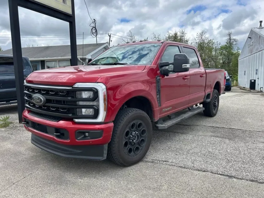 2024 Ford F-350 photo 1