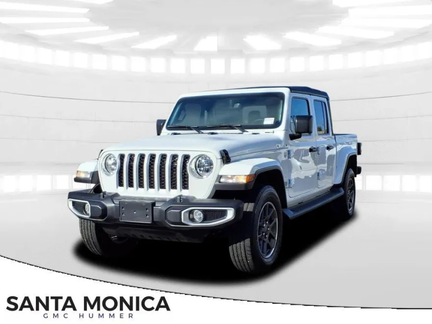2022 Jeep Gladiator Overland photo 1