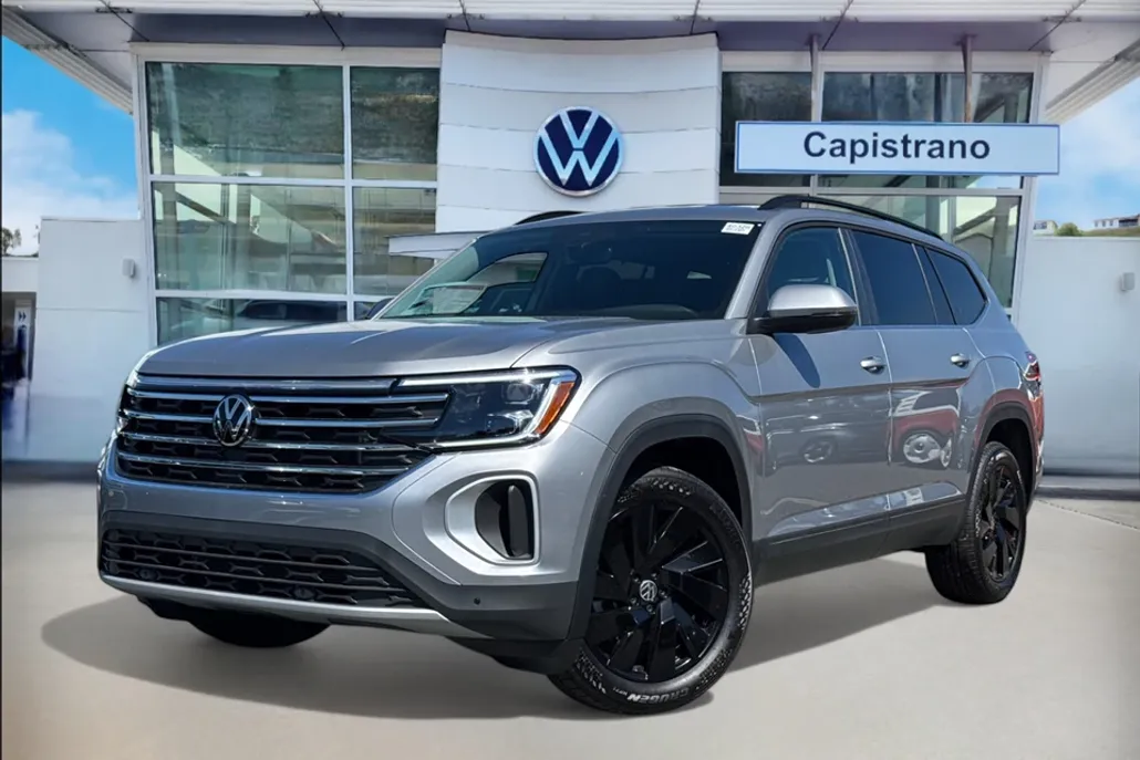 2026 Volkswagen Atlas SE Technology photo 1
