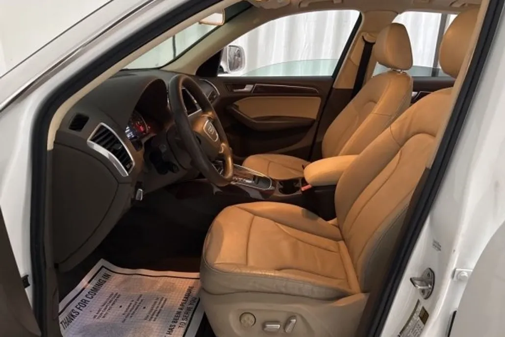 2016 Audi Q5 2.0T Premium photo 1