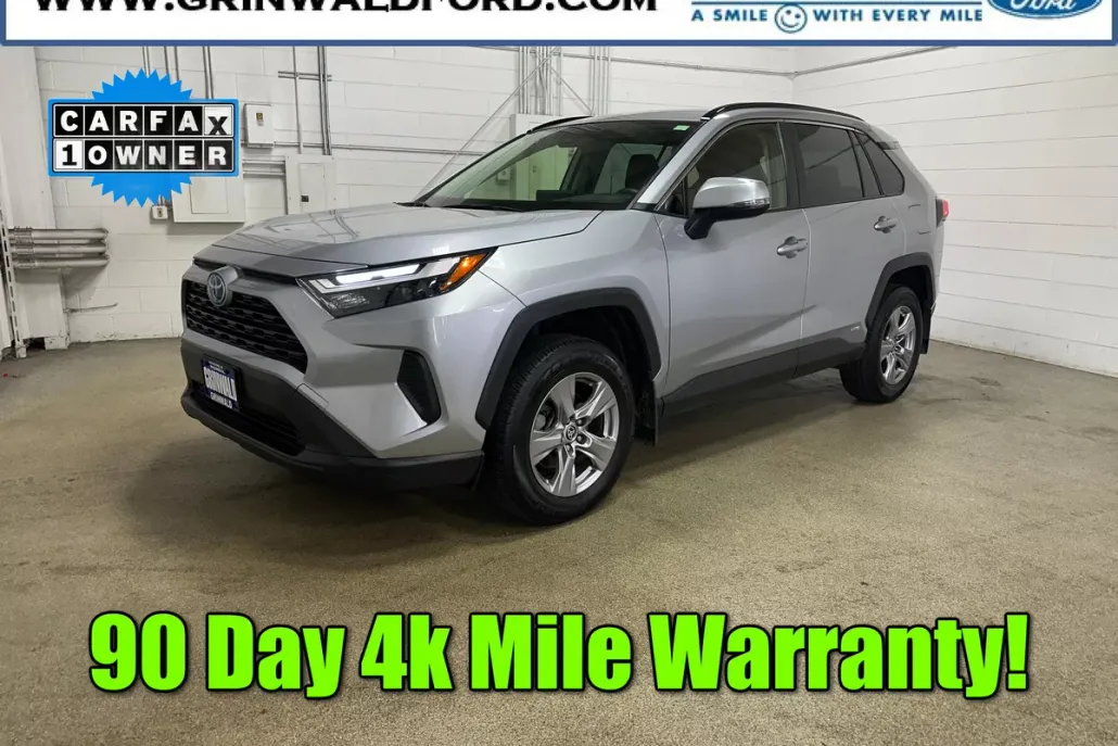 2022 Toyota RAV4 Hybrid XLE photo 1