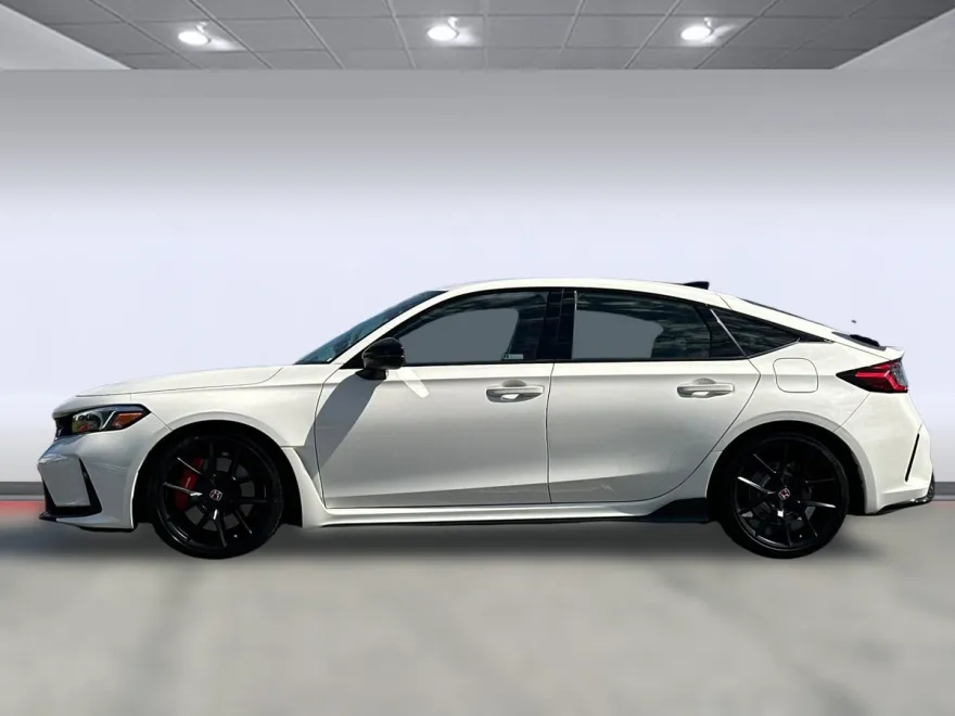 2024 Honda Civic Type R Hatchback photo 1