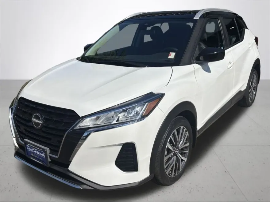 2023 Nissan Kicks SV photo 1