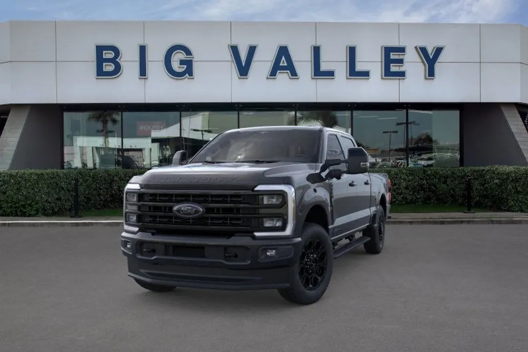 2024 Ford F-250 photo 1