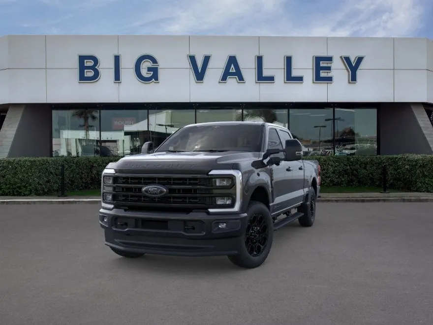 2024 Ford F-250 photo 1
