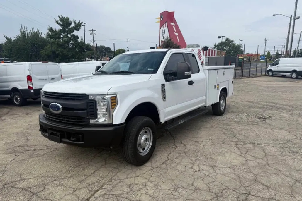 2019 Ford F-250 XL photo 1