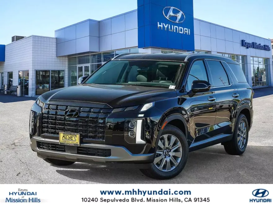 2025 Hyundai Palisade SEL photo 1