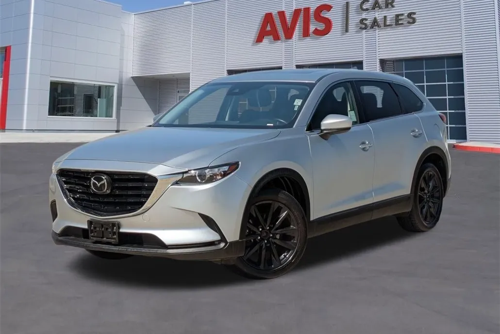 2023 Mazda CX-9 Touring photo 1
