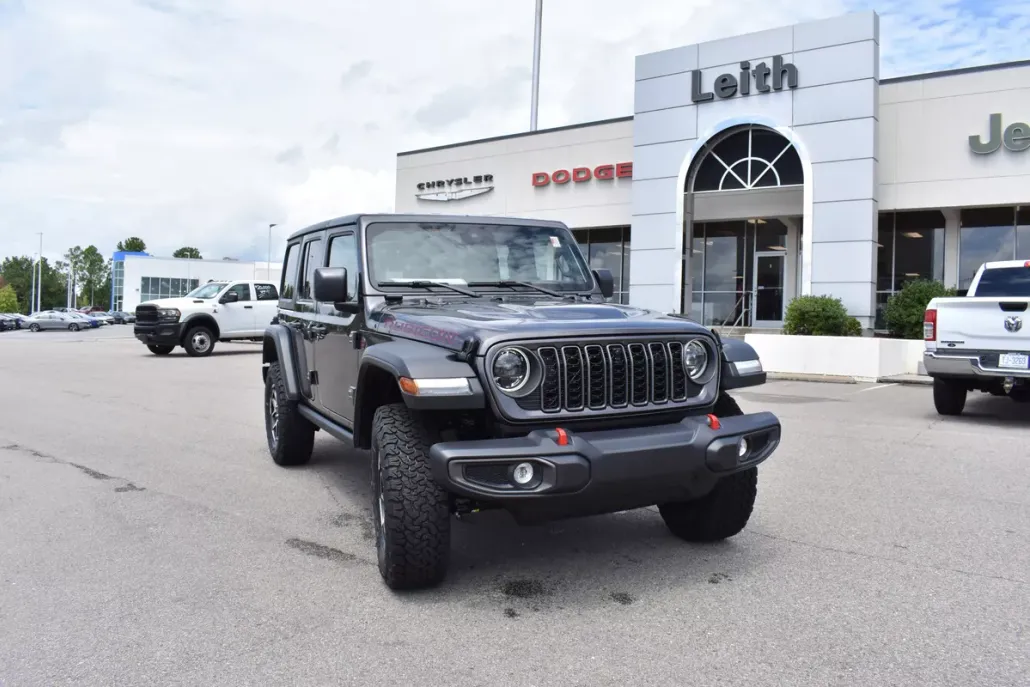 2025 Jeep Wrangler Rubicon photo 1