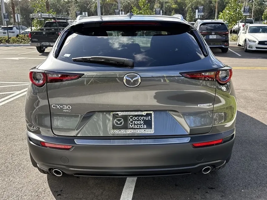 2024 Mazda CX-30 2.5 S Premium photo 1