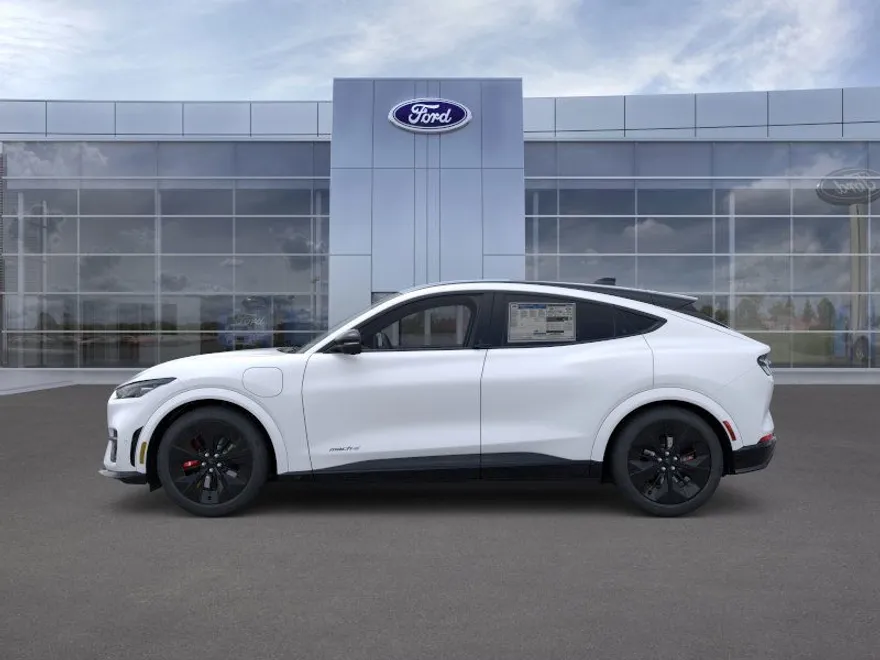 2025 Ford Mustang Mach-E GT photo 1