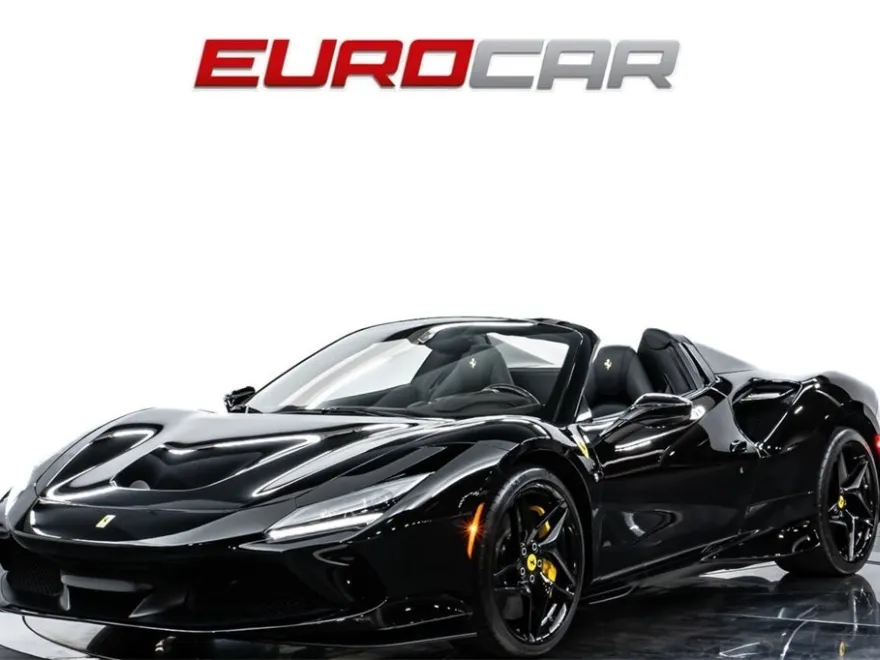 2021 Ferrari F8 Spider Base photo 1