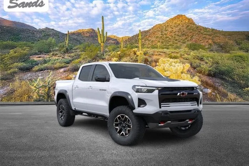 2026 Chevrolet Colorado ZR2 photo 1
