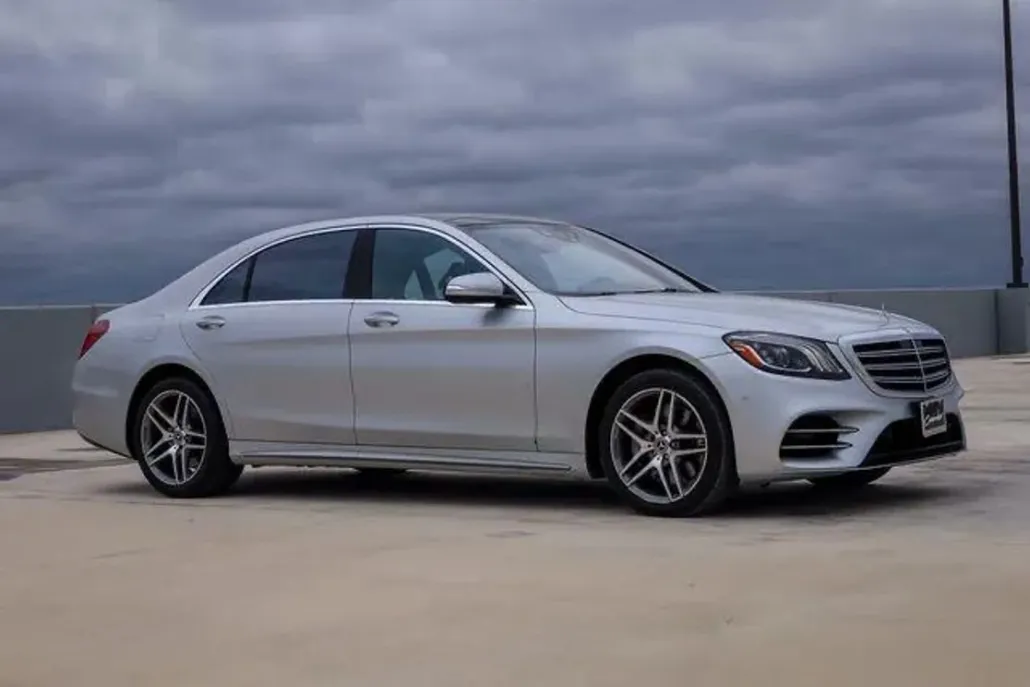 2019 Mercedes Benz S 560 photo 1