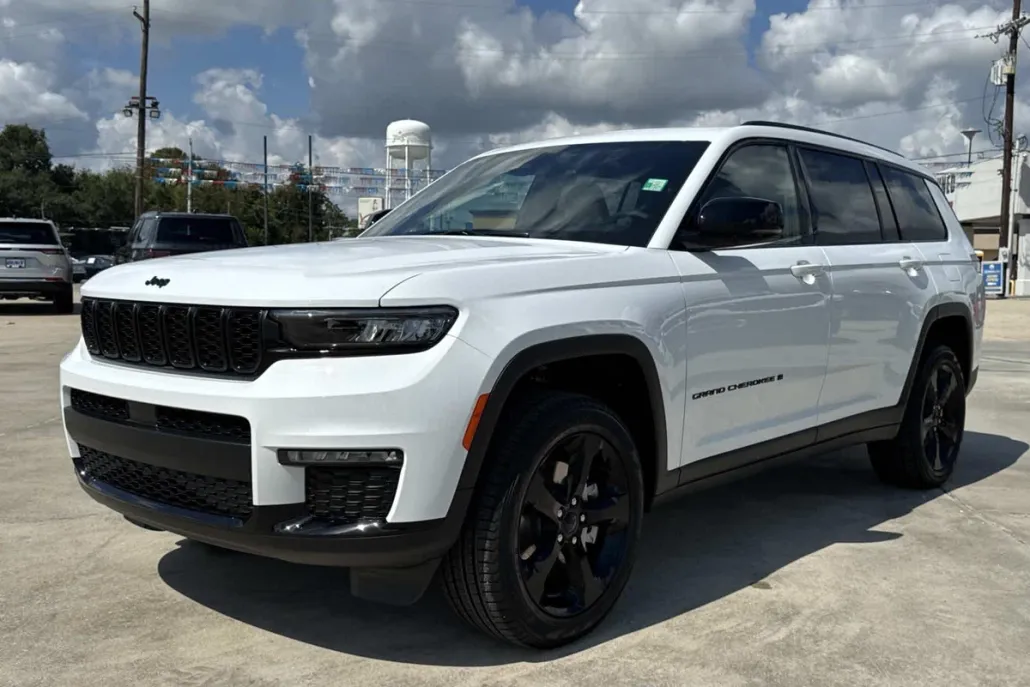 2025 Jeep Grand Cherokee Limited photo 1